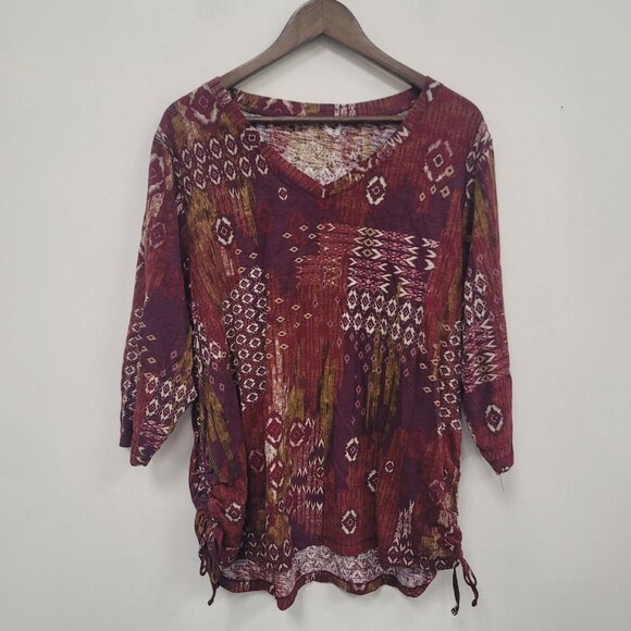 Gloria Vanderbilt Tops - Gloria Vanderbilt Womens 3/4 Sleeve Top Size 3X Red Aztec Print V Neck Tie
